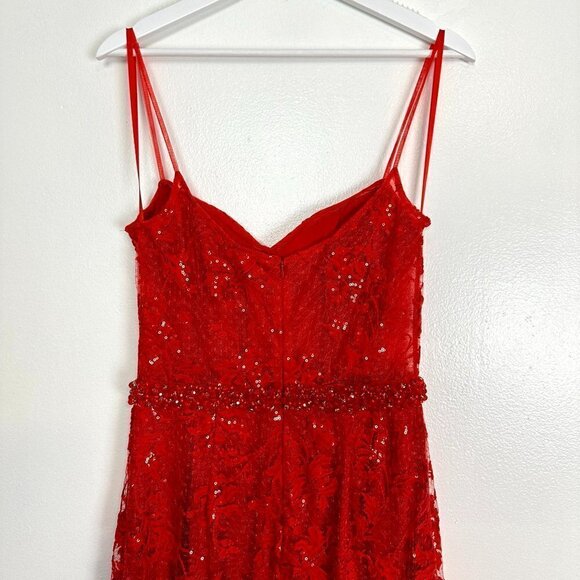 MAC DUGGAL Embroidered Illusion Bodice Sleeveless Trumpet Gown in Red Size US 4 - Picture 6 of 8